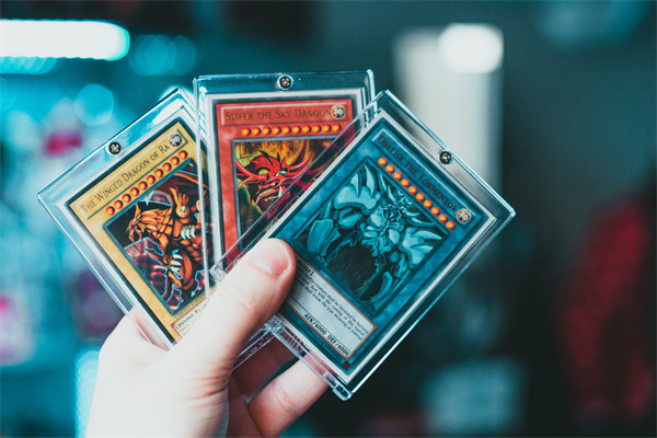 黄金交易提醒：避险情绪回升，美债收益率回落，金价在触及近两周低点后强势反弹